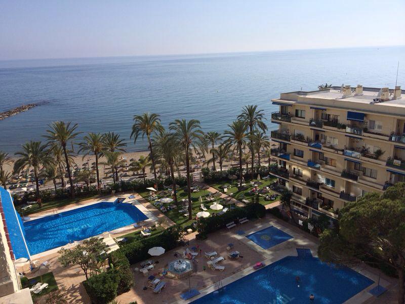 Alquiler de apartamentos en primera línea de playa en Marbella